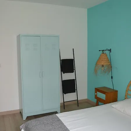 175m2 Idealement Situe Stationnement Gratuit Bas Apartment Ajaccio (Corsica)