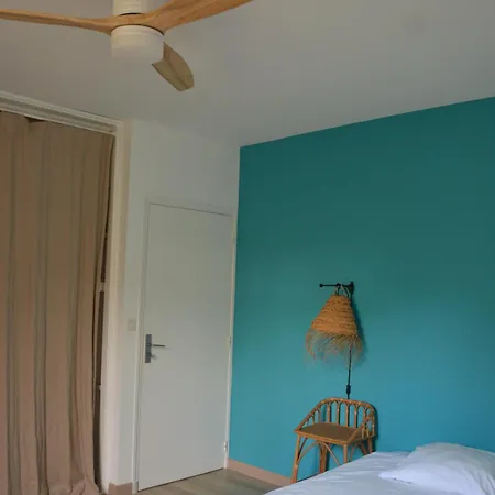175m2 Idealement Situe Stationnement Gratuit Bas *